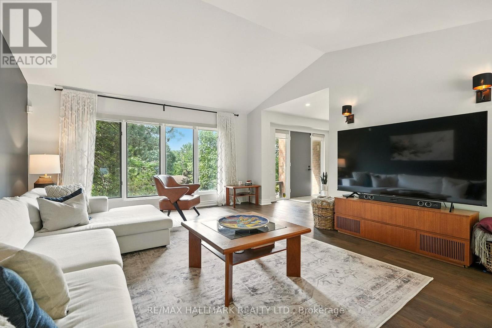 Photo 15 of 30 Pooles Road, Springwater ON