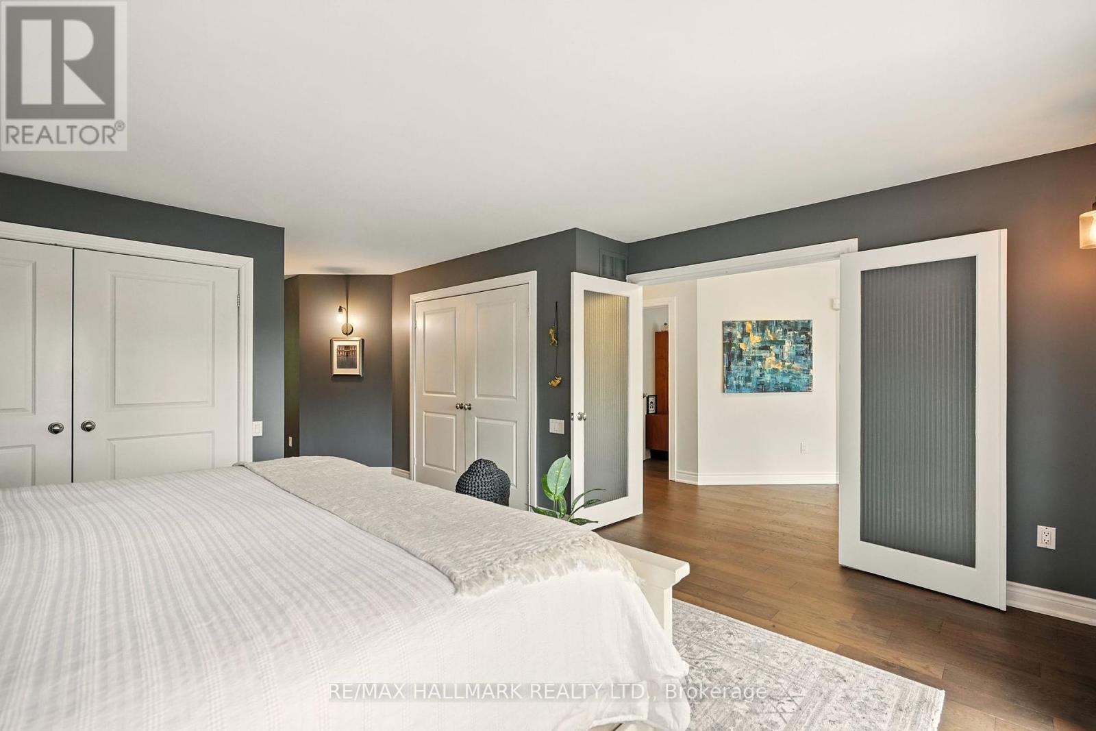 Photo 24 of 30 Pooles Road, Springwater ON