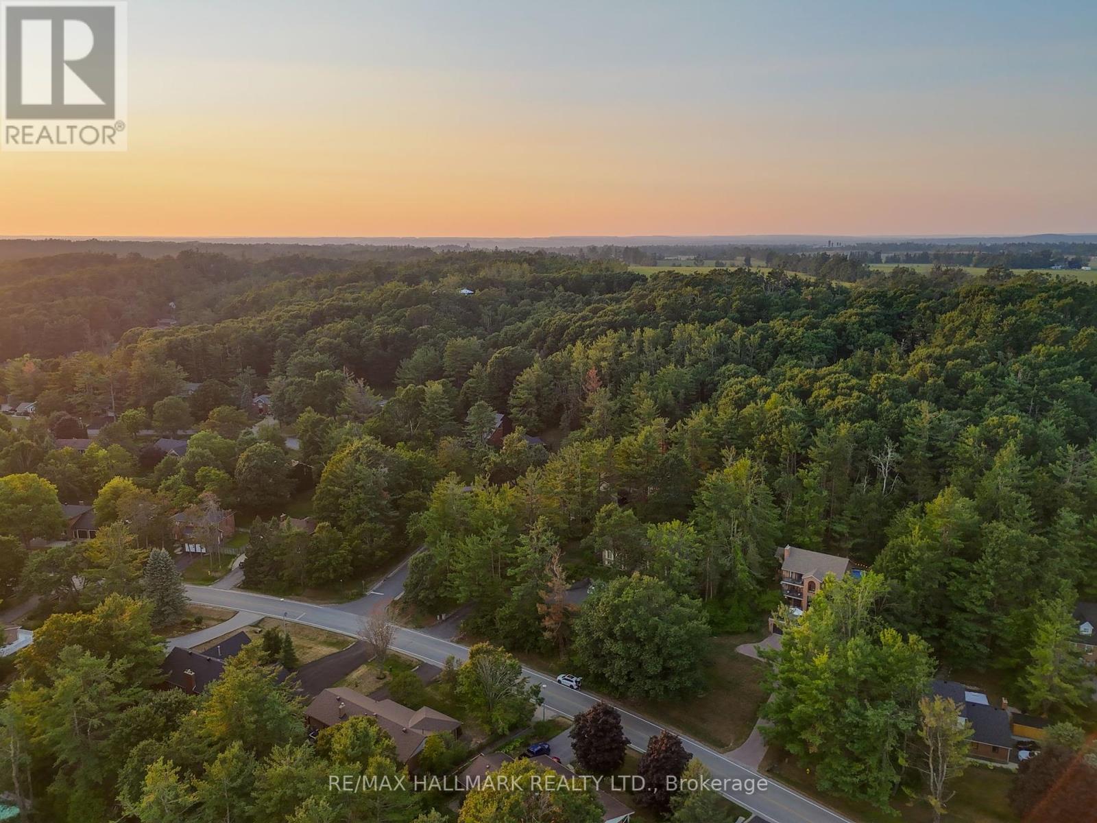 Photo 41 of 30 Pooles Road, Springwater ON