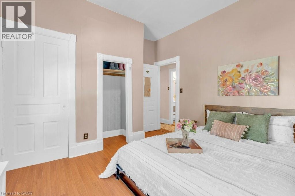 Photo 12 of 133 David Street, Kitchener ON