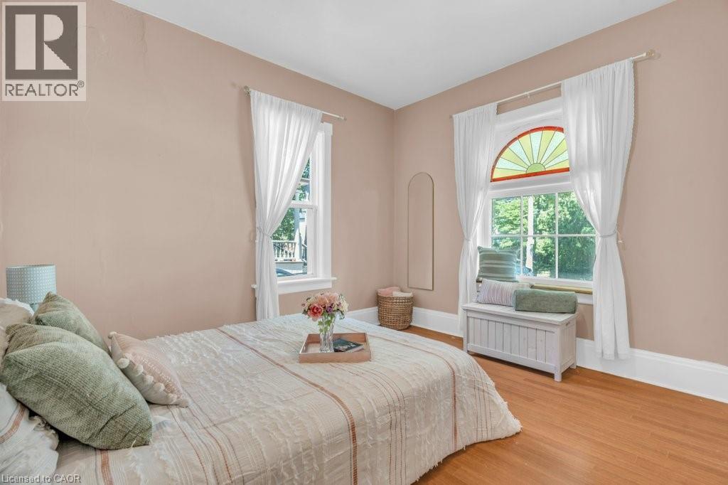Photo 13 of 133 David Street, Kitchener ON