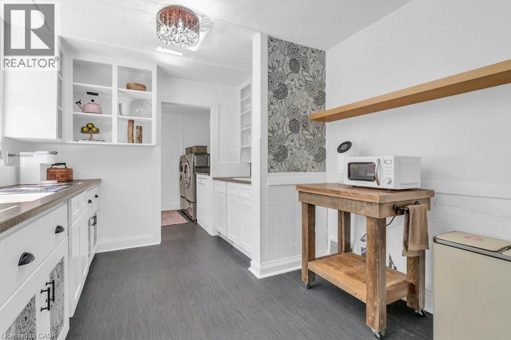 Photo 19 of 133 David Street, Kitchener ON