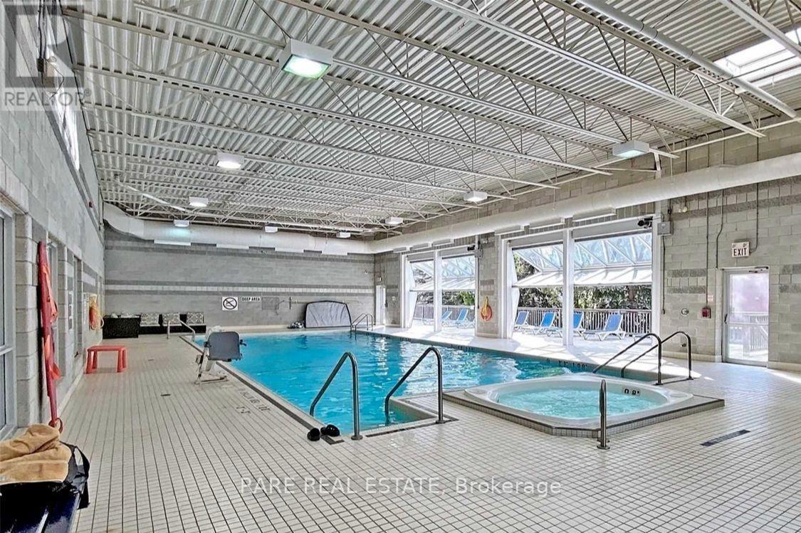 Photo 13 of 807 9015 Leslie Street, Richmond Hill ON