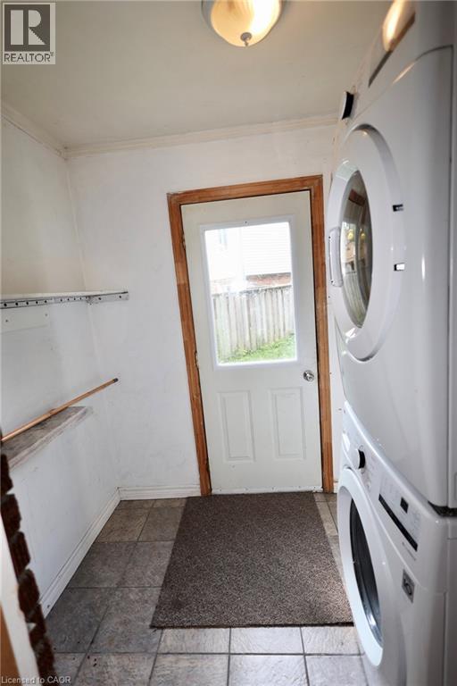 Photo 15 of 429 Erb Street W, Waterloo ON