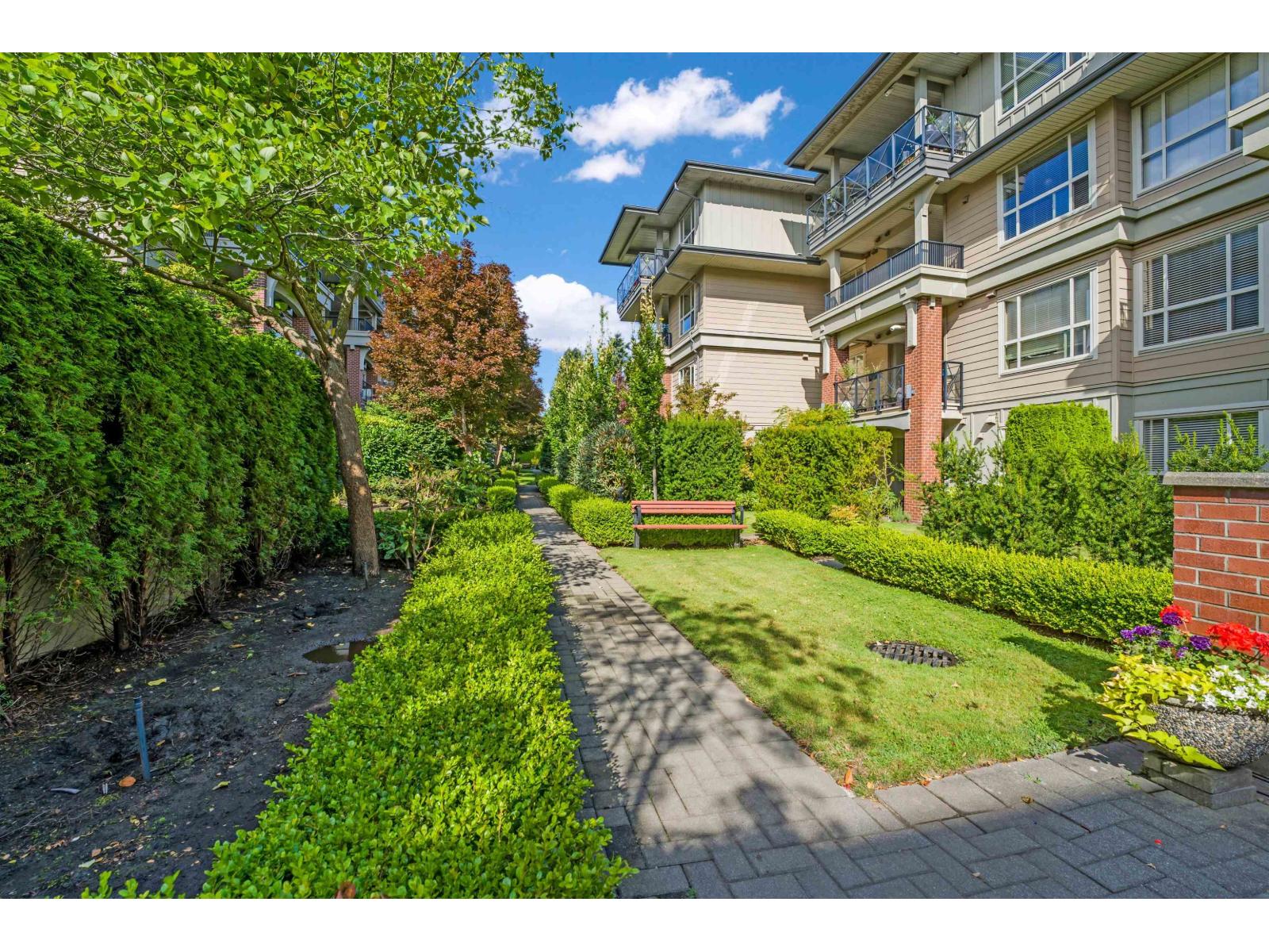 Photo 26 of 203 1787 154th Street, Surrey BC