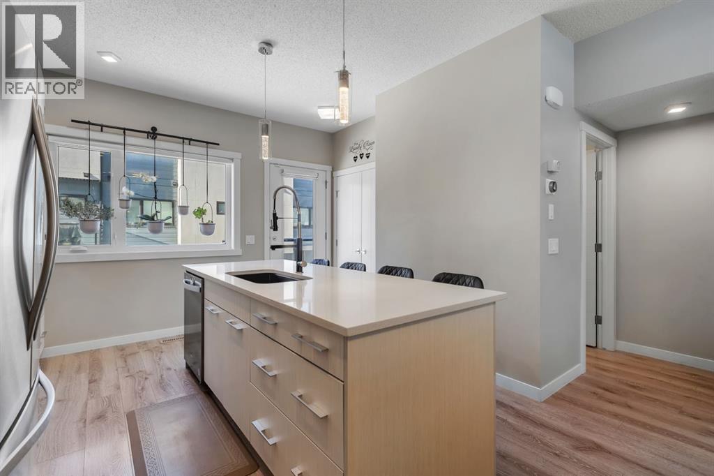Single Family House for Sale in   Sherwood Square NW Sherwood Calgary 