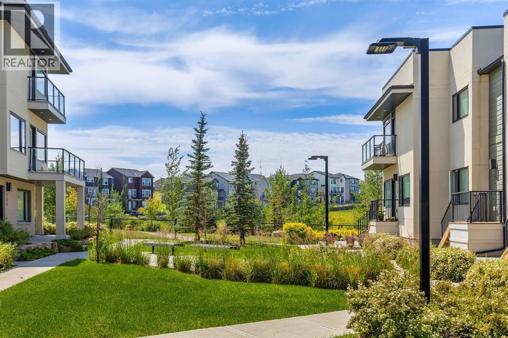 Single Family House for Sale in   Sherwood Square NW Sherwood Calgary 