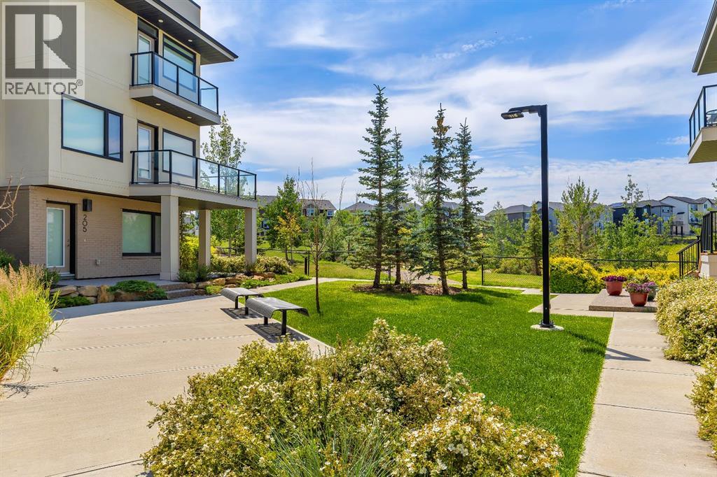 Single Family House for Sale in   Sherwood Square NW Sherwood Calgary 