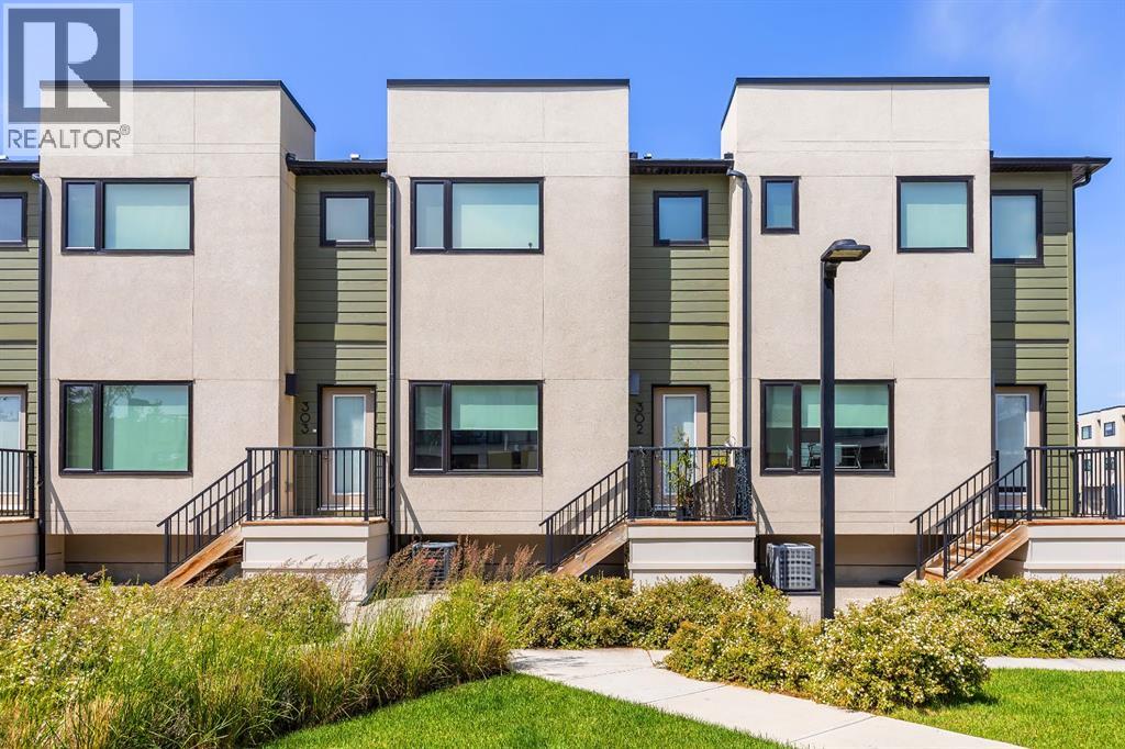 Single Family House for Sale in   Sherwood Square NW Sherwood Calgary 