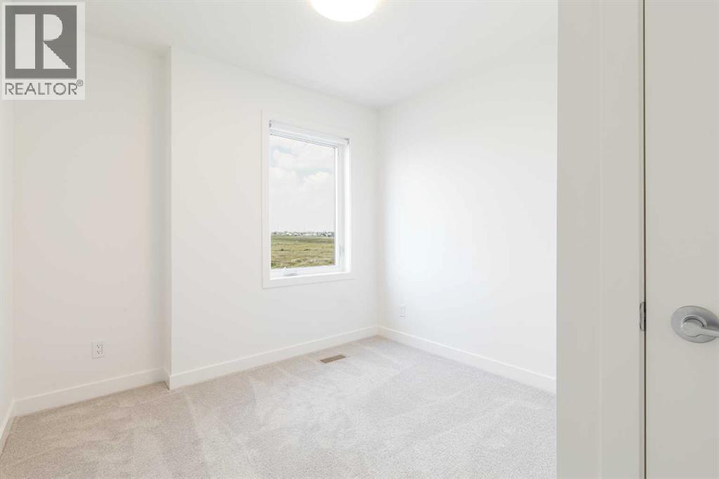 Single Family House for Sale in    Avenue SE Belvedere Calgary 