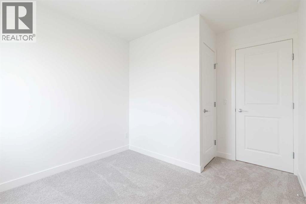 Single Family House for Sale in    Avenue SE Belvedere Calgary 