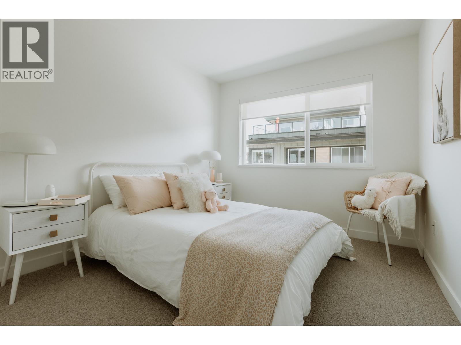 Photo 9 of 106 2426 Rabbit Drive, Tsawwassen BC