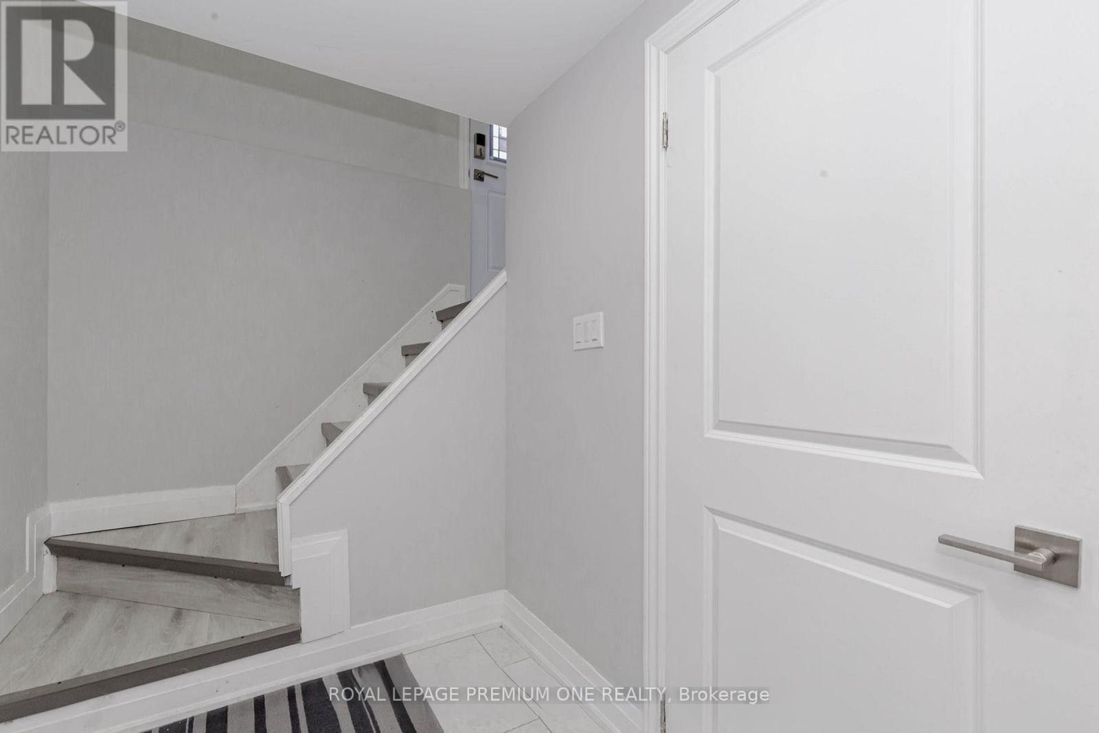 Photo 12 of Bsmt 2085 Bridge Road, Oakville ON