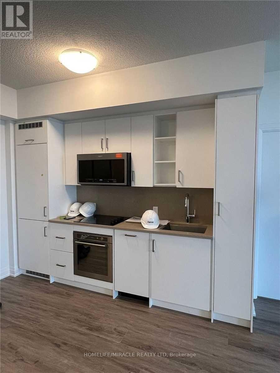 Photo 8 of 2705 251 Manitoba Street, Toronto ON