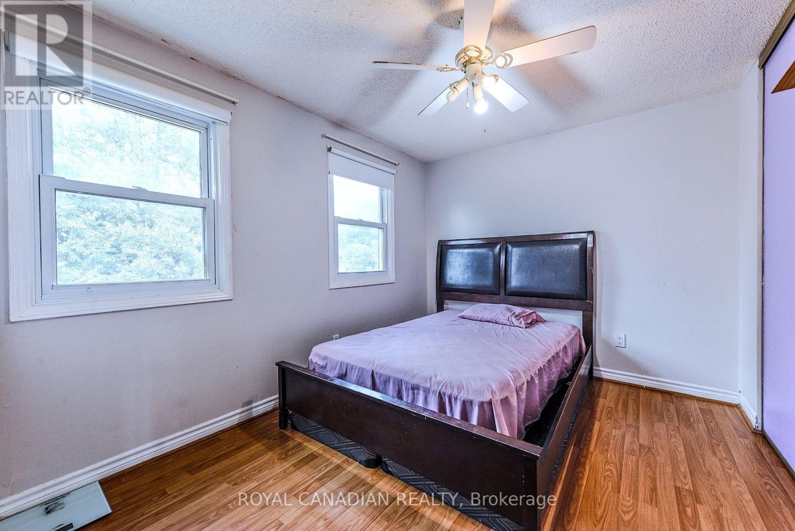 Photo 27 of 2 Mayberry Court, Brampton ON