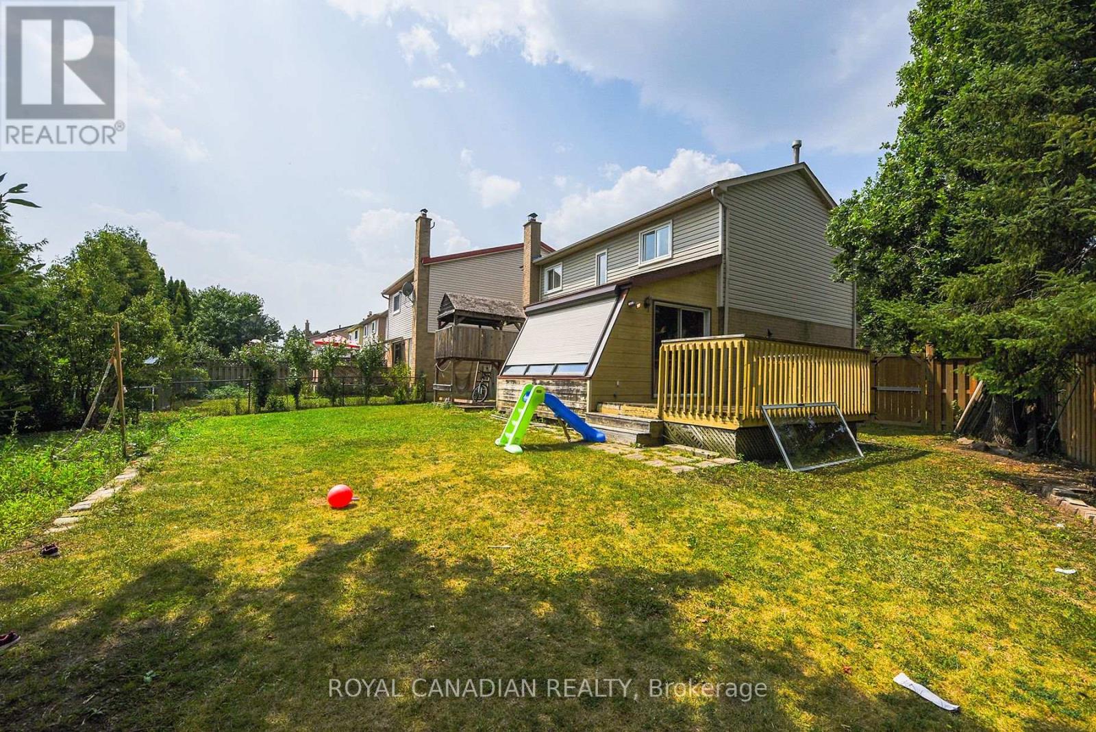 Photo 50 of 2 Mayberry Court, Brampton ON