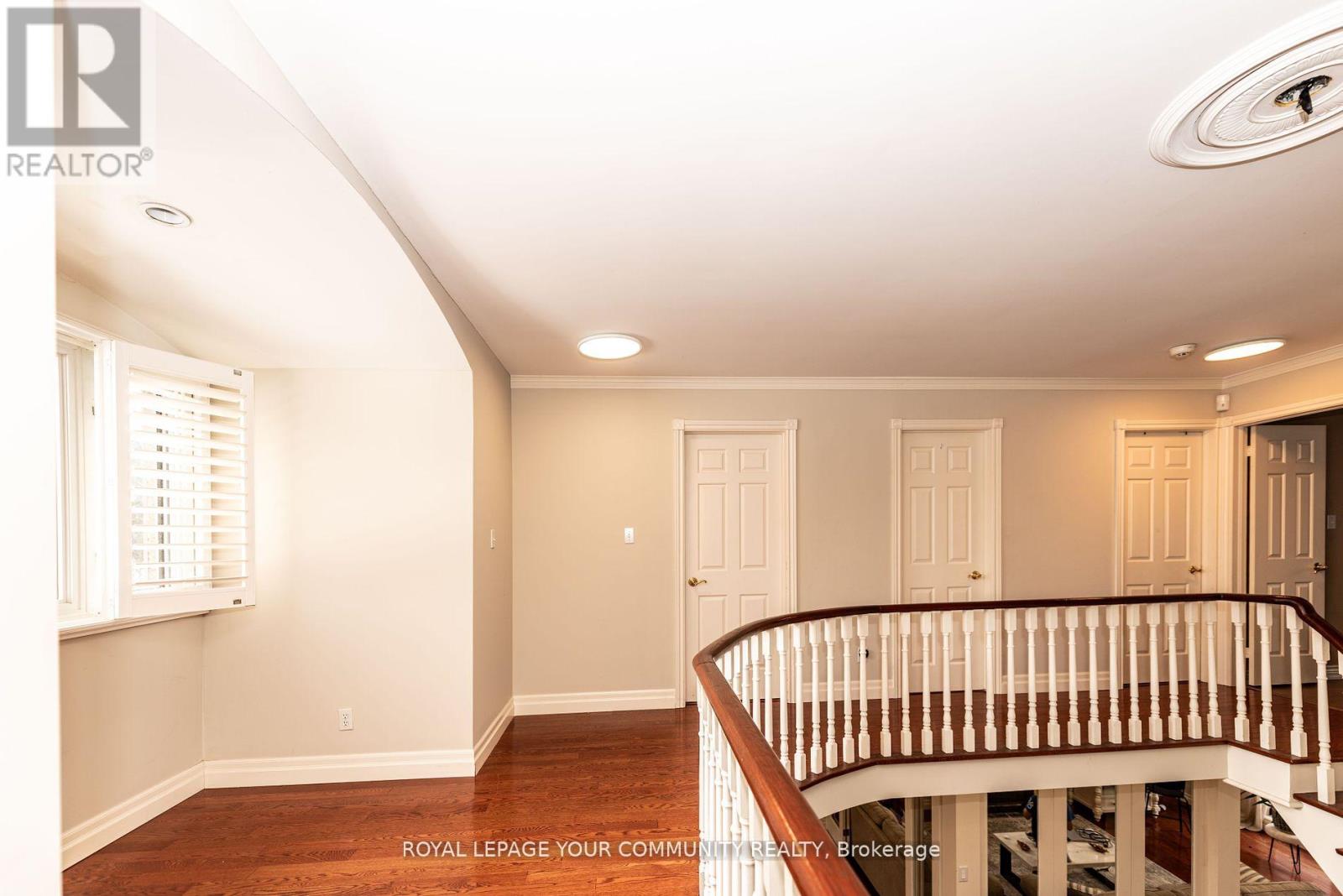Photo 33 of 91 Winchester Lane, Richmond Hill ON