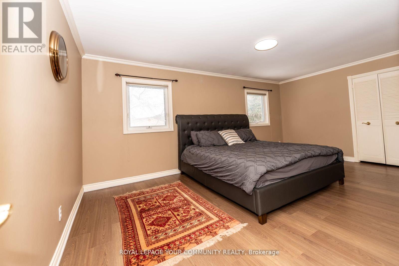 Photo 16 of 91 Winchester Lane, Richmond Hill ON