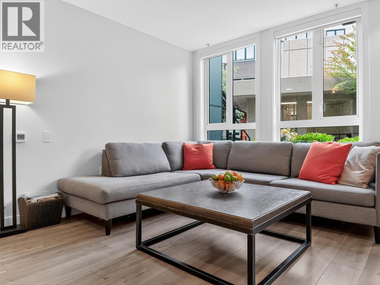 Photo 8 of 124 2035 Glenaire Drive, North Vancouver BC