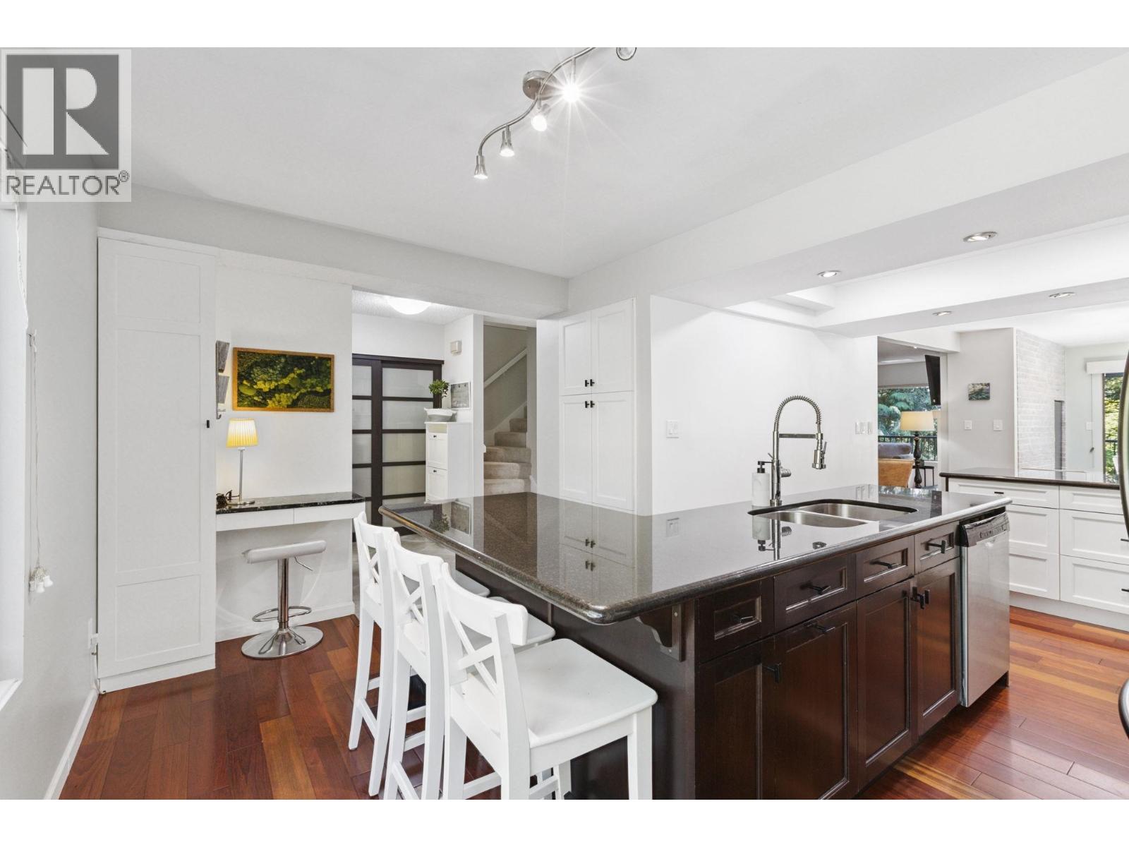 Photo 11 of 887 Frederick Road, North Vancouver BC
