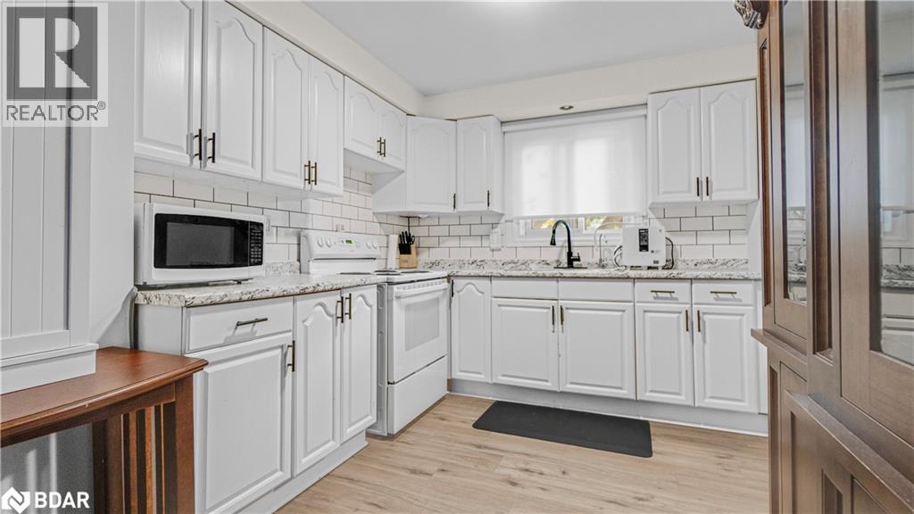 Photo 1 of 165 Green Valley Drive Unit 18, Kitchener ON