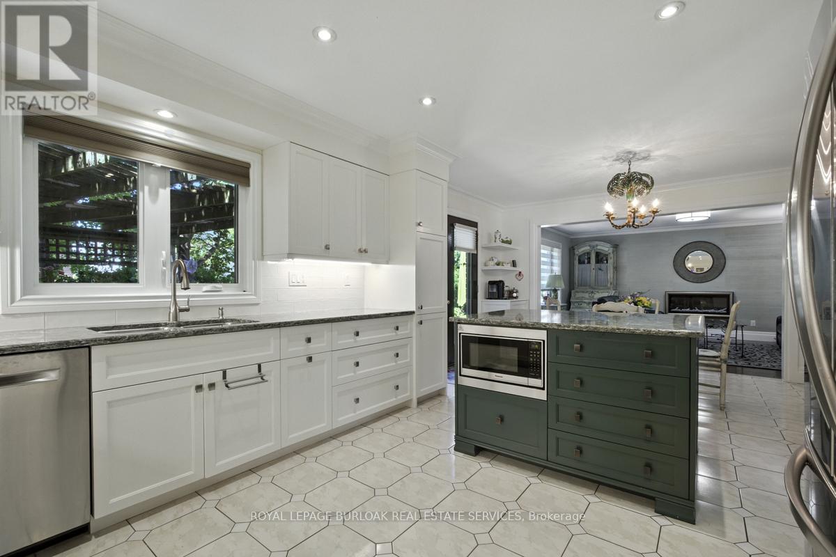 Photo 6 of 391 Kerman Avenue, Grimsby ON