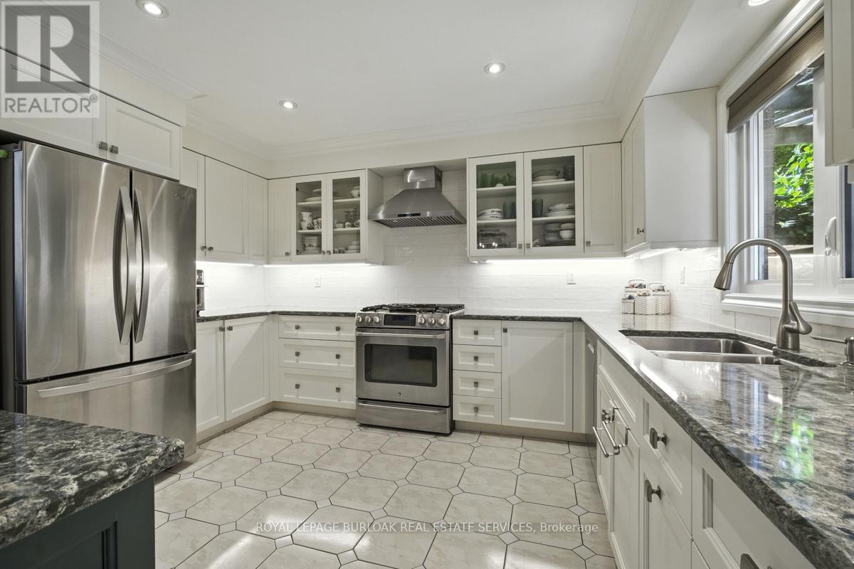 Photo 22 of 391 Kerman Avenue, Grimsby ON