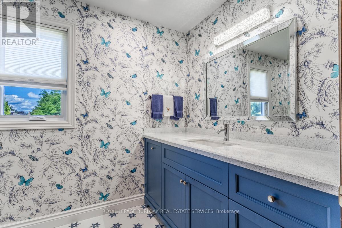Photo 10 of 391 Kerman Avenue, Grimsby ON