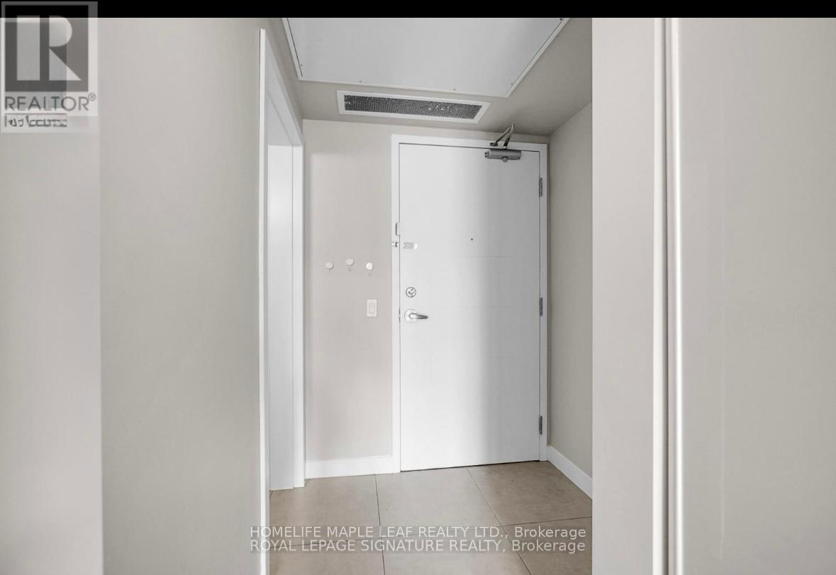 Photo 10 of 12 308 Lester Street, Waterloo ON