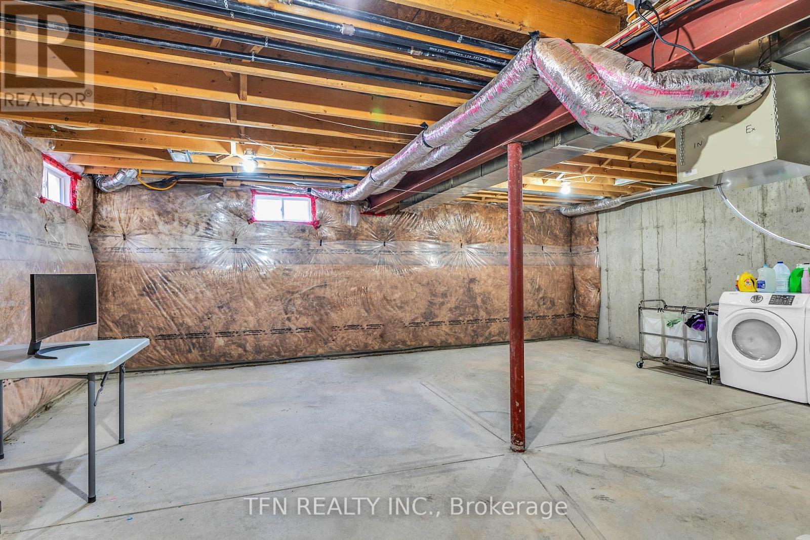 Photo 31 of 5 73 Medici Lane, Hamilton ON