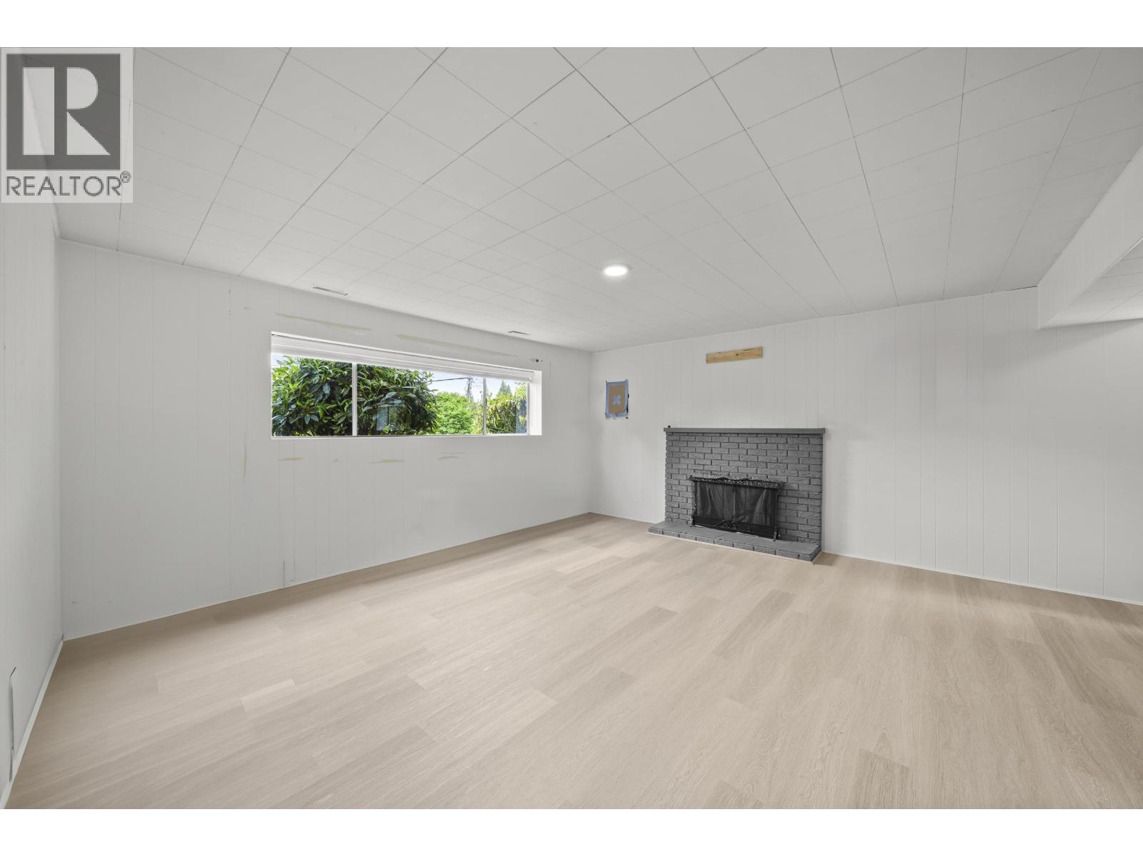 Photo 21 of 1640 Spray Avenue, Coquitlam BC