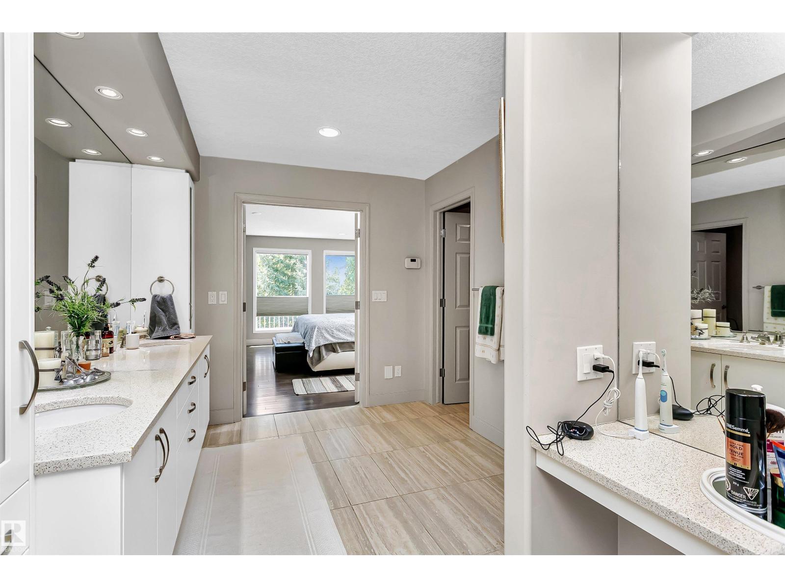 Photo 31 of 2 735 Butterworth Dr Nw, Edmonton AB