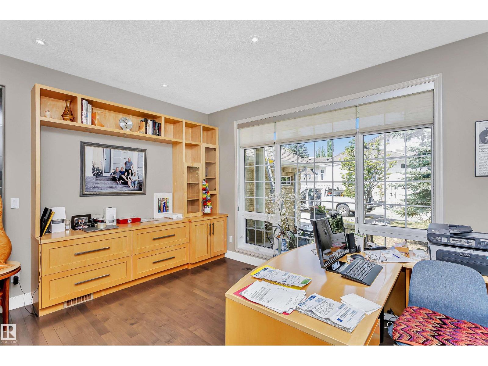 Photo 23 of 2 735 Butterworth Dr Nw, Edmonton AB