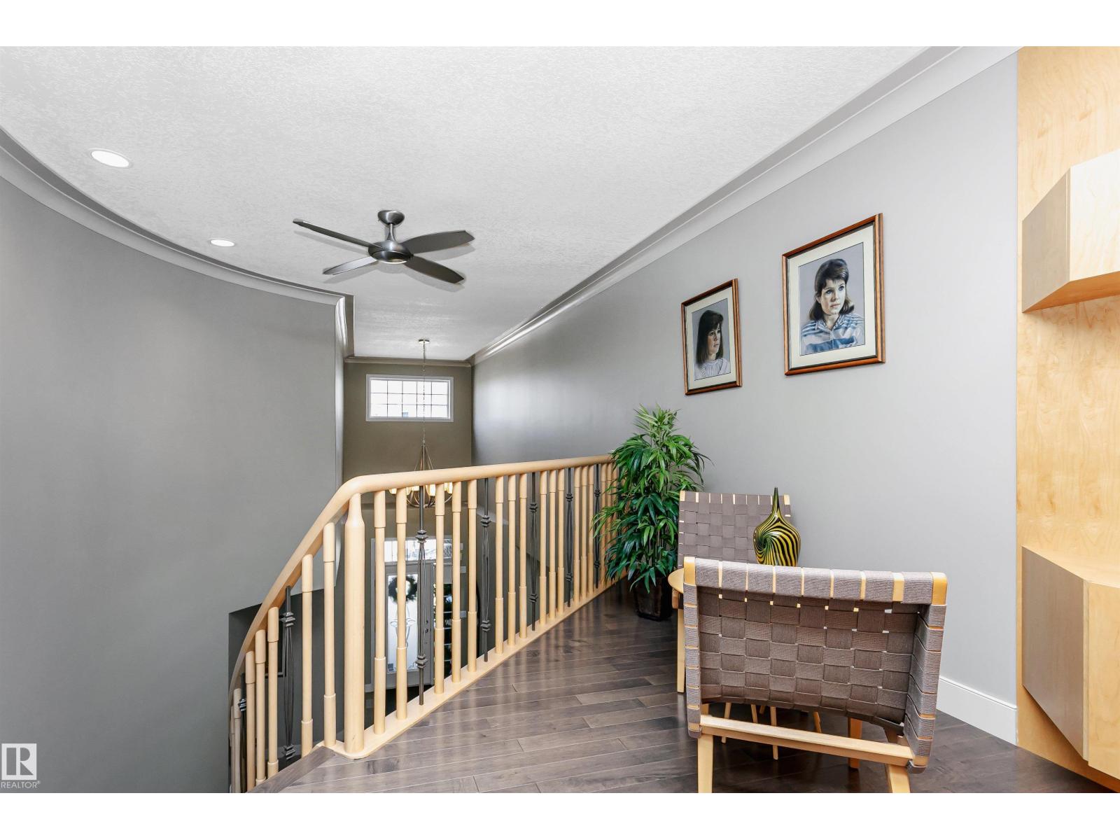 Photo 27 of 2 735 Butterworth Dr Nw, Edmonton AB