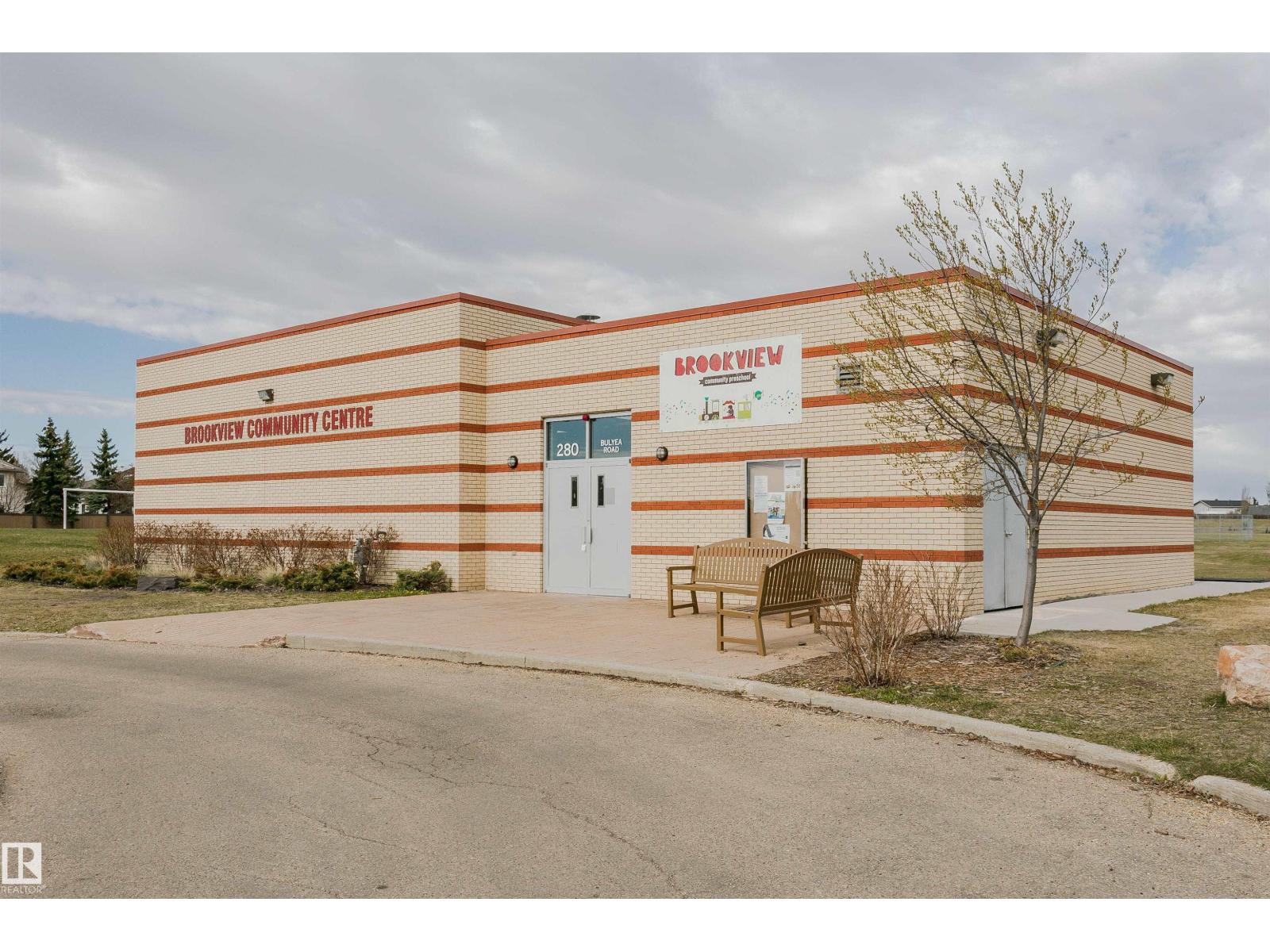 Photo 39 of 2 735 Butterworth Dr Nw, Edmonton AB