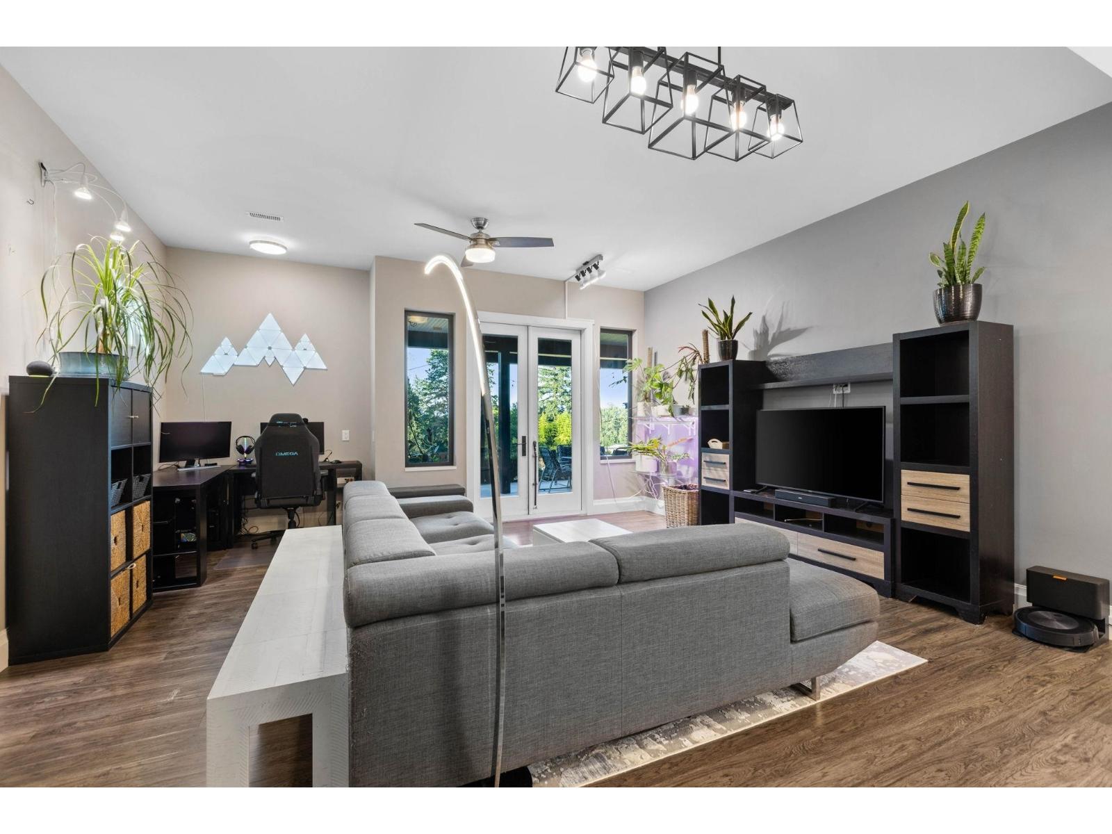 Photo 1 of 205 210 Street, Langley BC