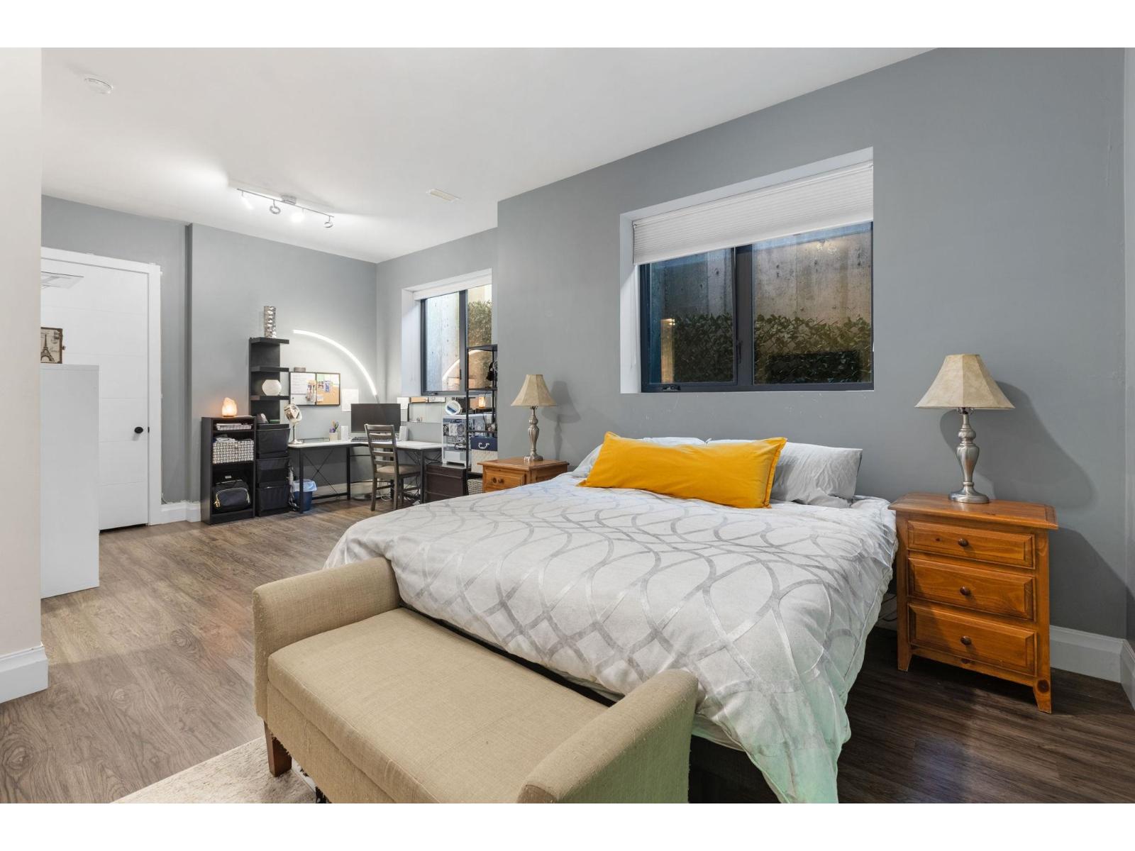 Photo 33 of 205 210 Street, Langley BC