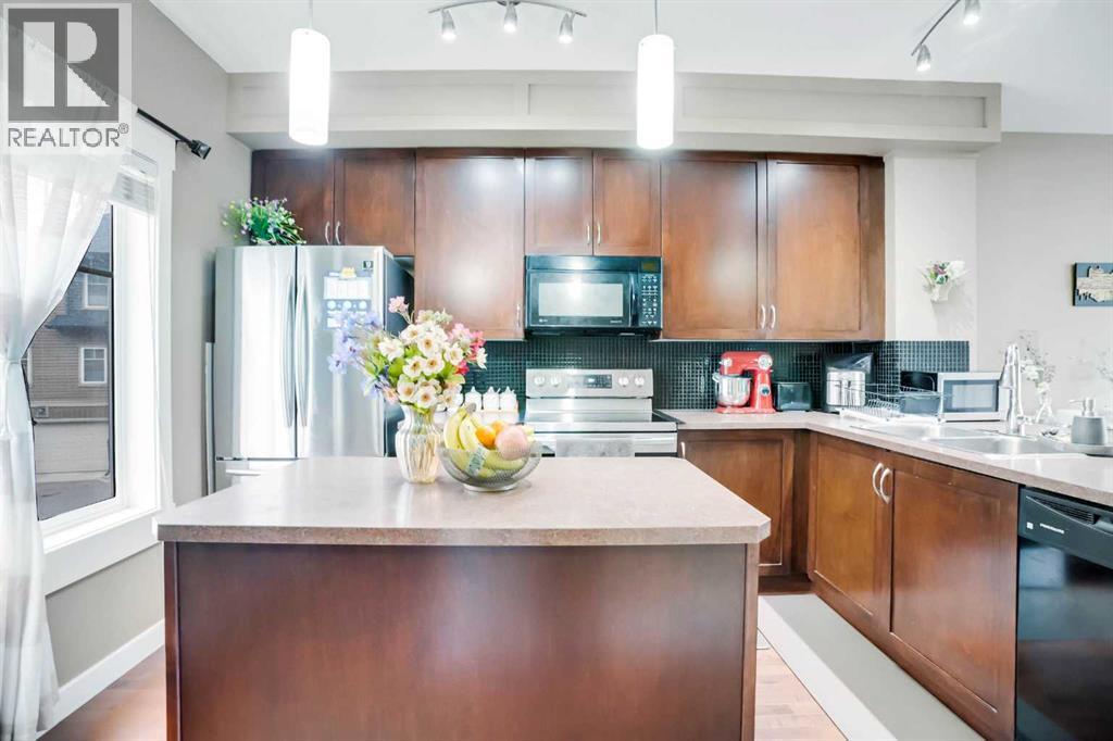 Single Family House for Sale in  Skyview Springs Manor NE Skyview Ranch Calgary 