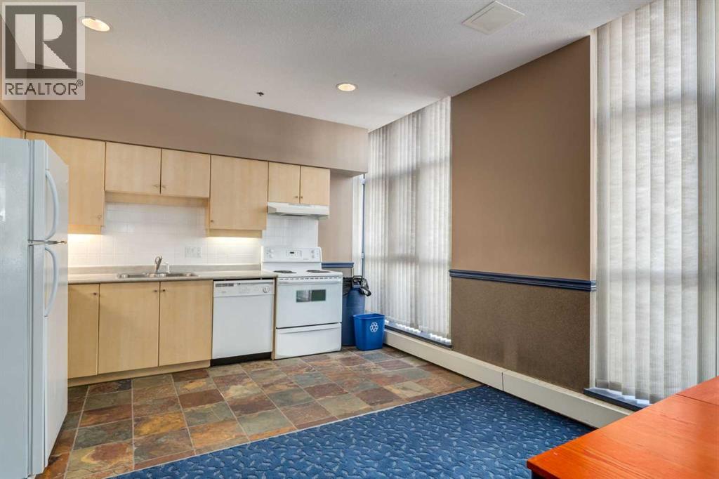 Single Family House for Sale in    Street SW Downtown West End Calgary 