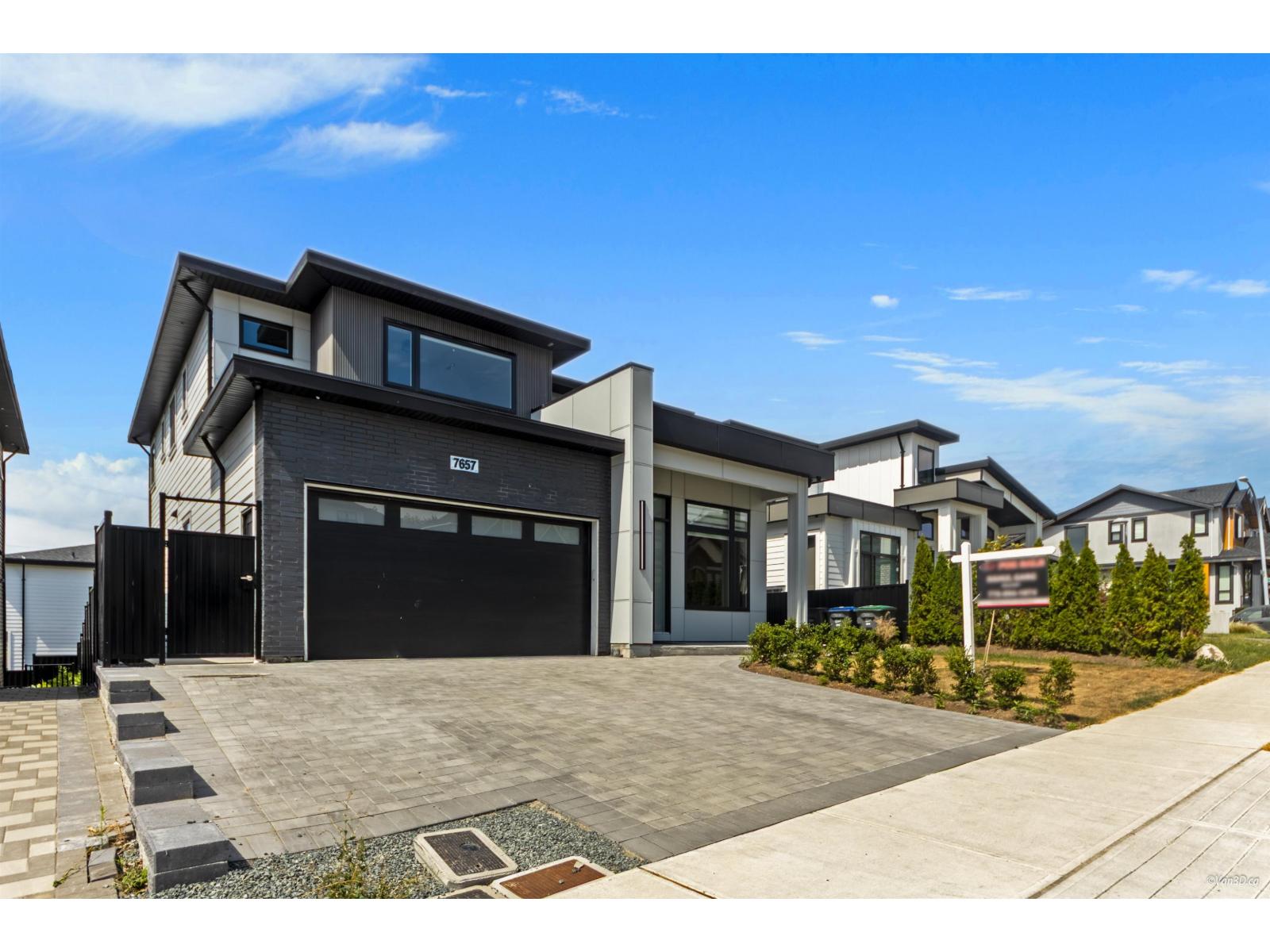 Photo 24 of 7657 155 Street, Surrey BC