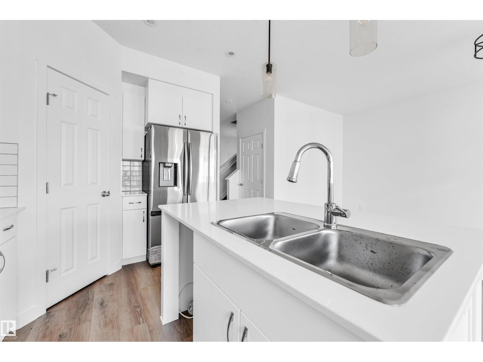 Photo 20 of 1216 13 Ave Nw, Edmonton AB