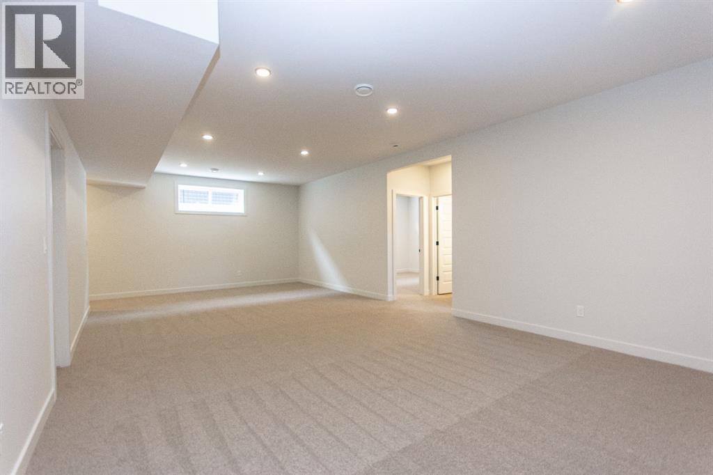 Photo 2 of 10 Tindale Place, Red Deer AB