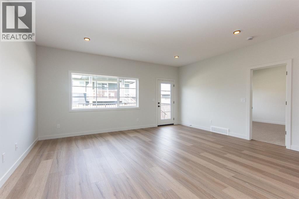 Photo 8 of 10 Tindale Place, Red Deer AB