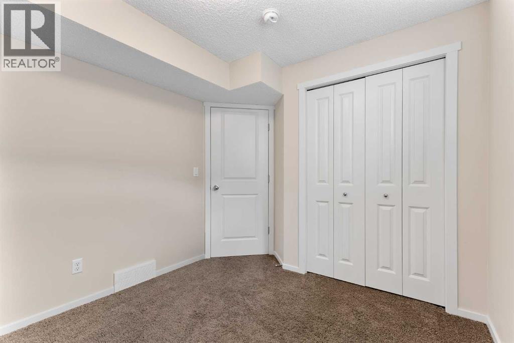 Single Family House for Sale in  Mahogany Drive SE Mahogany Calgary 