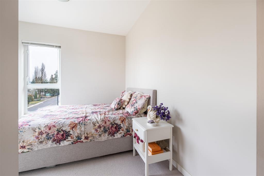 Photo 12 of 528 13768 108 Avenue, Surrey BC