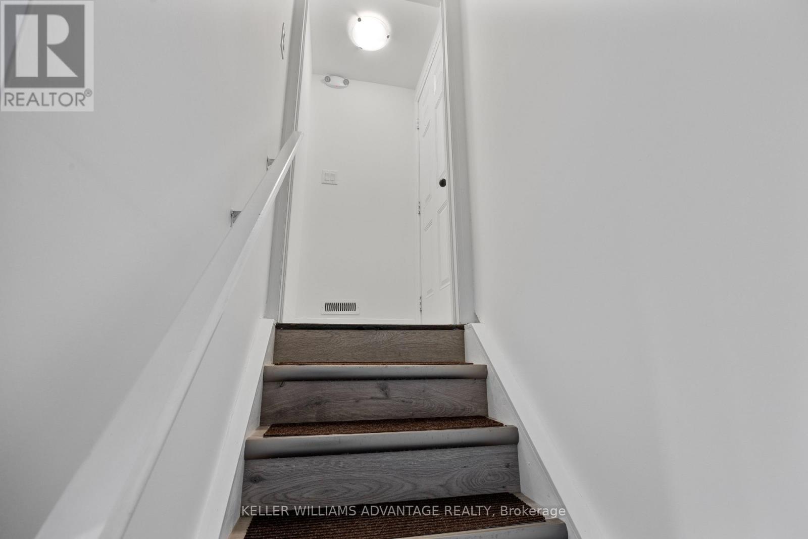 Photo 6 of Bsmt 41 Hawtrey Road, Brampton ON