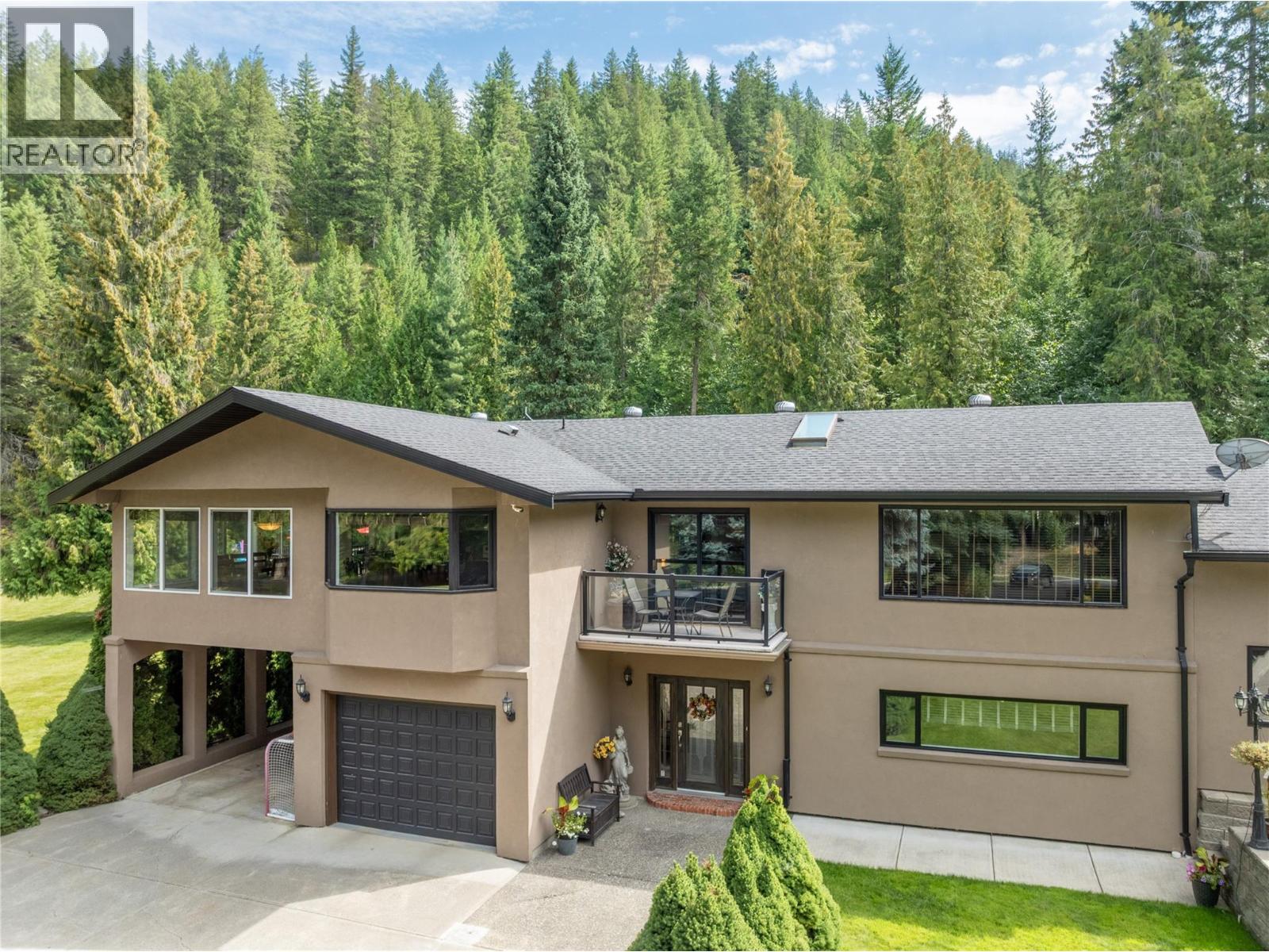 Photo 7 of 2746 Balmoral Road, Blind Bay BC