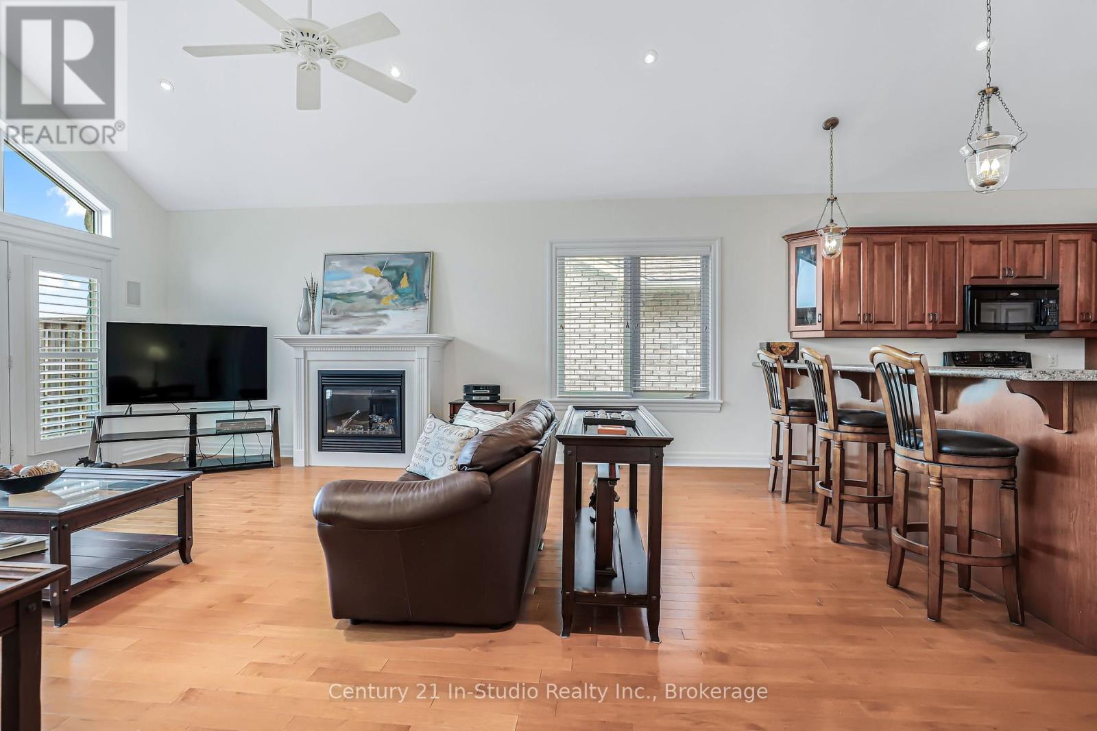 Photo 18 of 6 Glen Abbey Court, Meaford ON