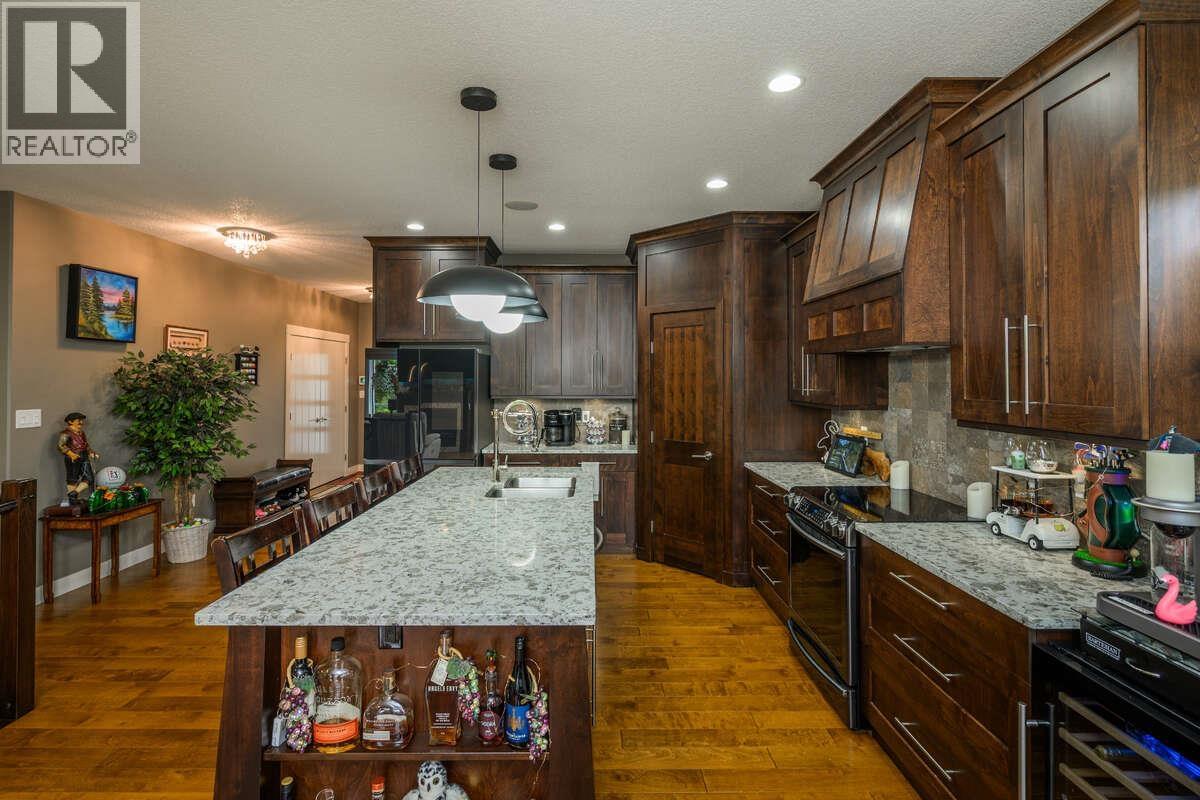 Photo 17 of 2693 Links Drive, Prince George BC