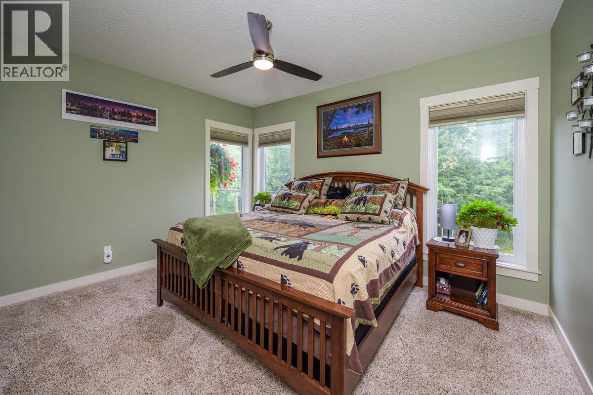 Photo 14 of 2693 Links Drive, Prince George BC